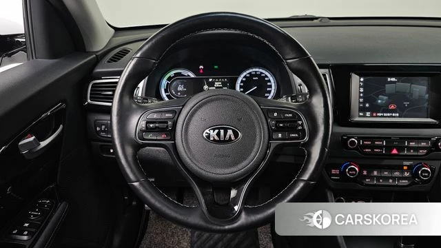 Kia Niro 2018 Белый из Кореи, фото 3