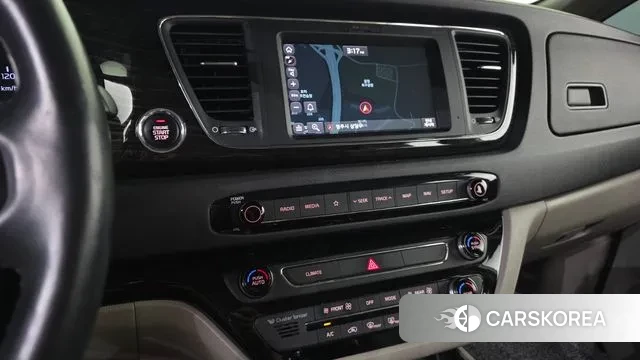 Kia The New Carnival 2020 Белый из Кореи, фото 3