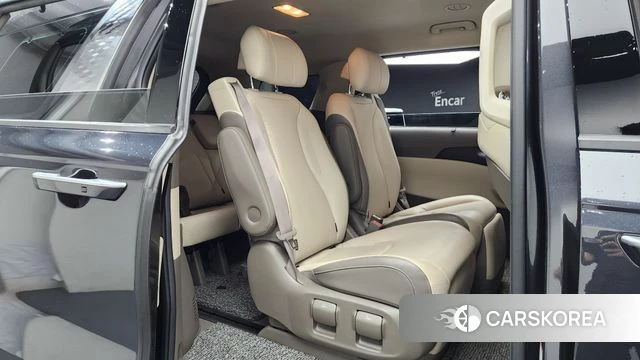 Kia Carnival 4th generation 2021 Серый из Кореи, фото 3