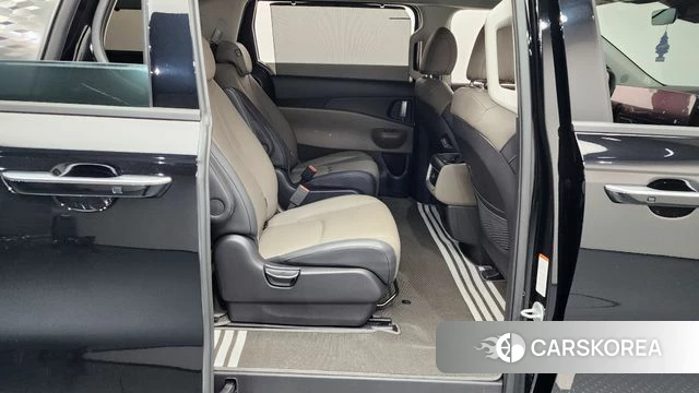 Kia The New Carnival 4th Generation 2024 Черный из Кореи, фото 3