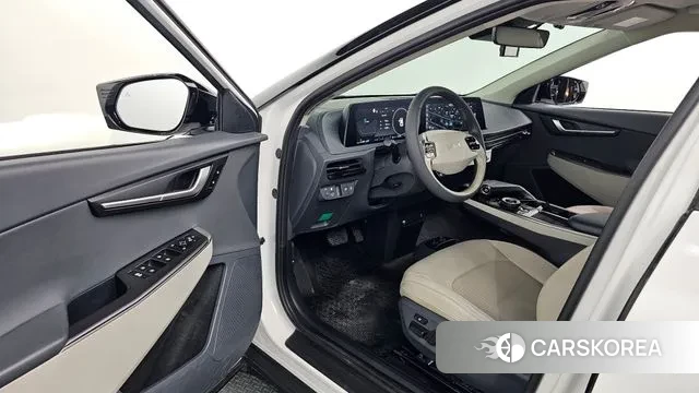 Kia EV6 2022 Белый из Кореи, фото 3