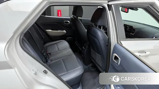 Hyundai Venue 2024 Серый из Кореи, фото 3