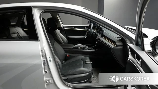 Kia The New K5 3rd generation 2025 Серебристо-серый из Кореи, фото 3