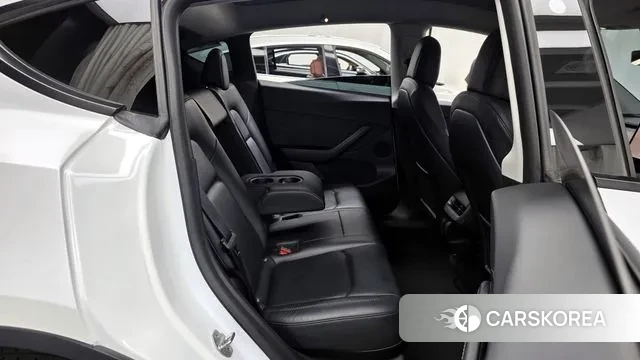 Tesla Model Y 2022 Белый из Кореи, фото 3