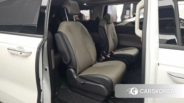 Kia The New Carnival 4th Generation 2024 Белый из Кореи, фото 3