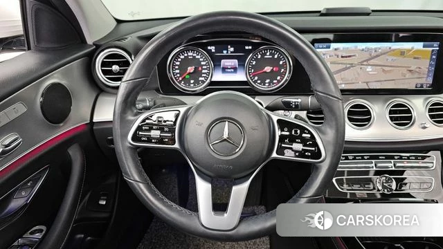 Mercedes-Benz E-Class W213 2019 Белый из Кореи, фото 3