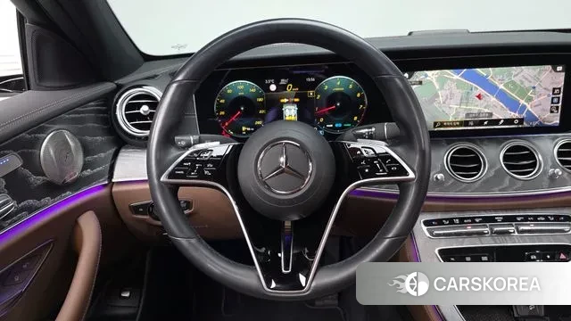 Mercedes-Benz E-Class W213 2022 Белый из Кореи, фото 3