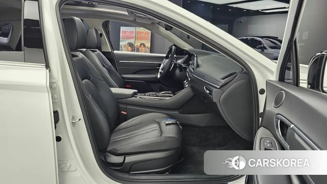 Hyundai Sonata (DN8) 2021 Белый из Кореи, фото 3