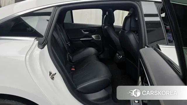 Mercedes-Benz EQE V295 2022 Белый из Кореи, фото 3