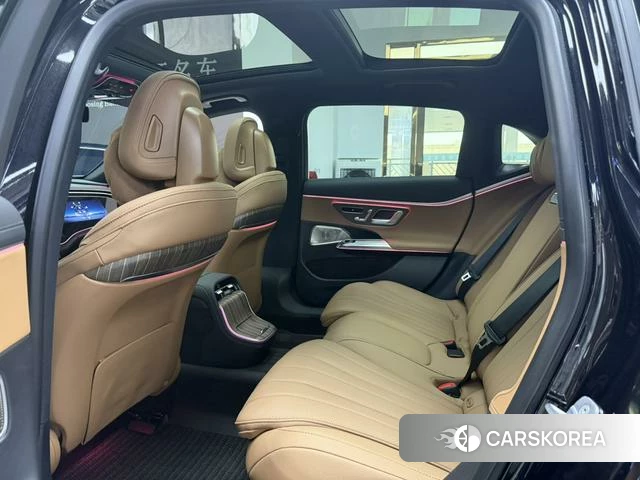 Mercedes-Benz E-class 2025 Черный из Китая, фото 3
