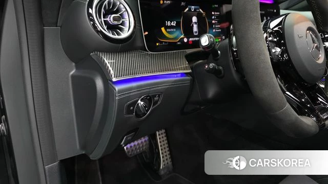 Mercedes-Benz AMG GT 2021 Черный из Кореи, фото 3