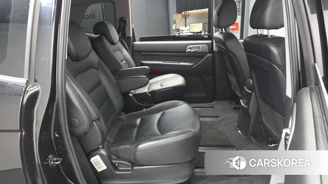 Ssangyong Korando Turismo 2019 Черный из Кореи, фото 3