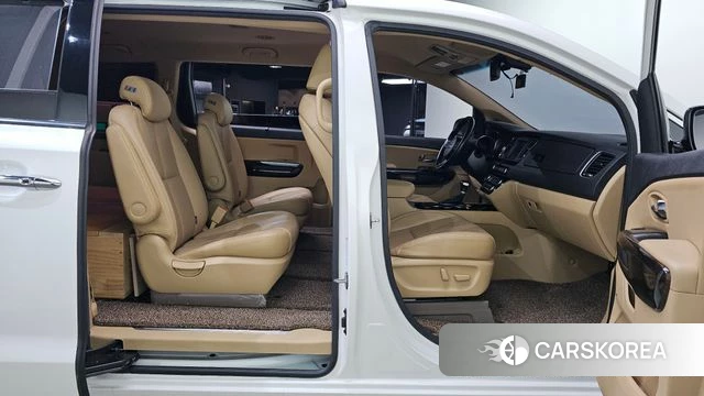 Kia The New Carnival 2019 Белый из Кореи, фото 3