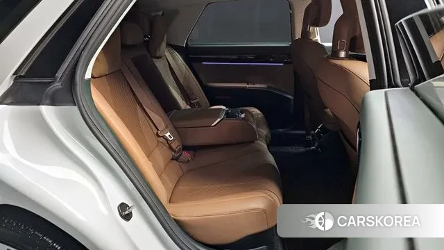 Hyundai Grandeur Hybrid (GN7) 2023 Белый из Кореи, фото 3