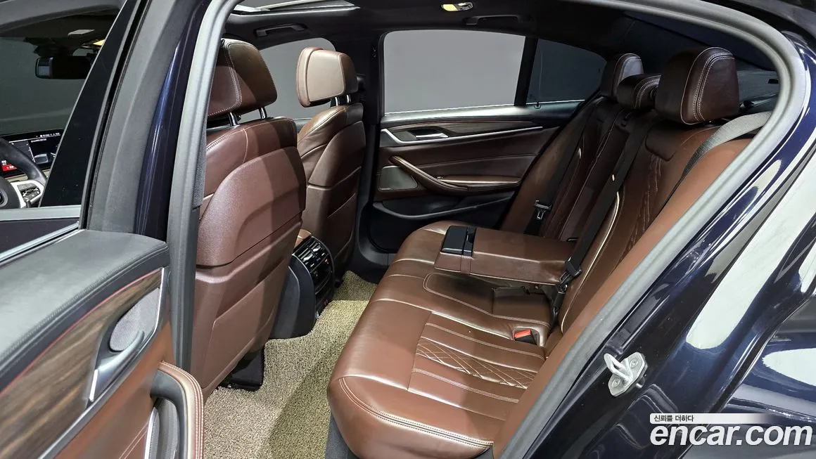 BMW 5 Series (G30) id 2036061 из Кореи 3