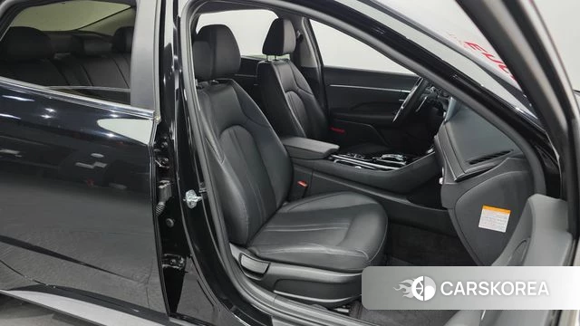 Hyundai Sonata Hybrid (DN8) 2021 Черный из Кореи, фото 3