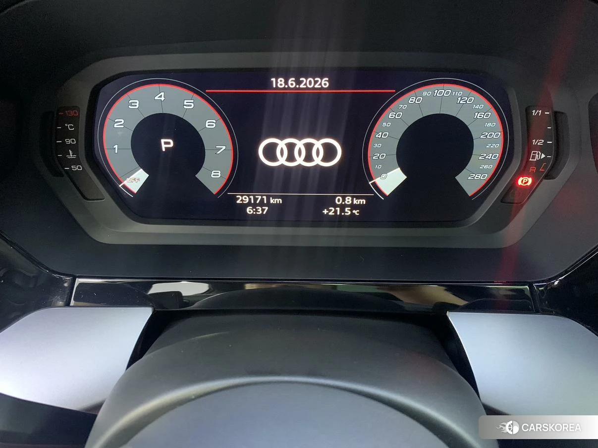 Audi A3 2023 Темно-серый из Китая, фото 3