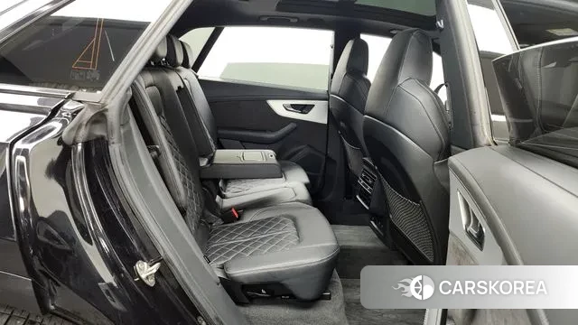 Audi Q8 (4M) 2021 Черный из Кореи, фото 3