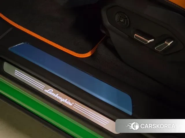 Lamborghini Urus 2023 Зеленый из Кореи, фото 3