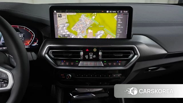 BMW X4 (G02) 2025 Серебристо-серый из Кореи, фото 3