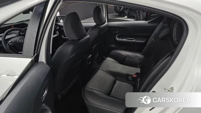 Toyota Prius C 2018 Белый из Кореи, фото 3