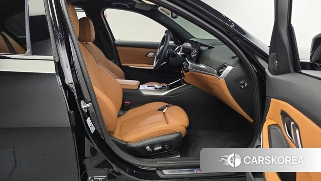 BMW 3 Series (G20) 2023 Черный из Кореи, фото 3
