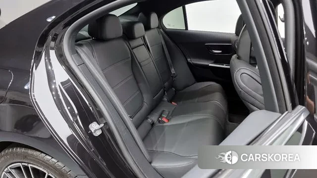 Mercedes-Benz C-Class W206 2024 Черный из Кореи, фото 3