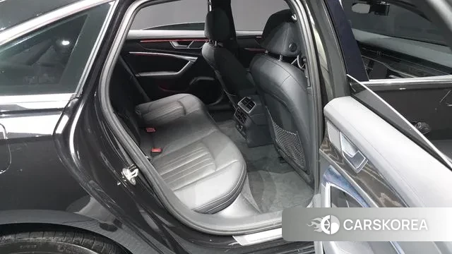 Audi A6 (C8) 2020 Черный из Кореи, фото 3