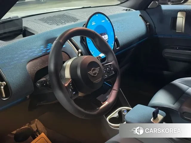 Mini Cooper S Countryman 3rd Generation 2024 Белый из Кореи, фото 3