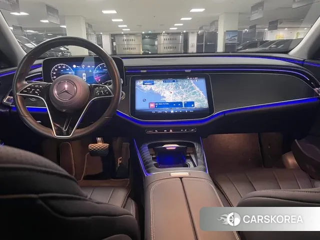 Mercedes-Benz E-Class W214 2024 Белый из Кореи, фото 3