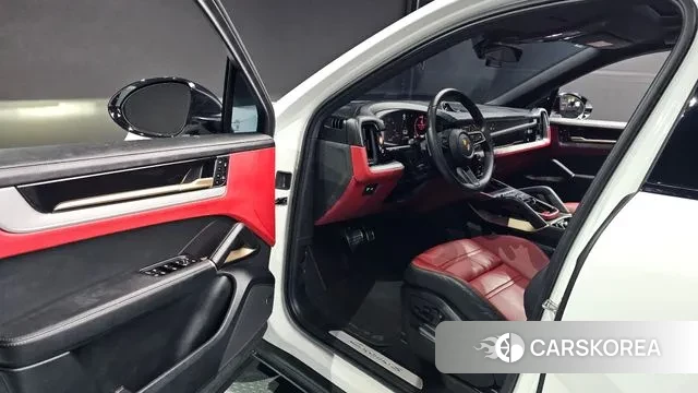 Porsche Cayenne (PO536) 2024 Белый из Кореи, фото 3