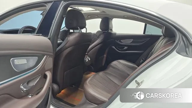 Mercedes-Benz CLS-Class C257 2019 Белый из Кореи, фото 3