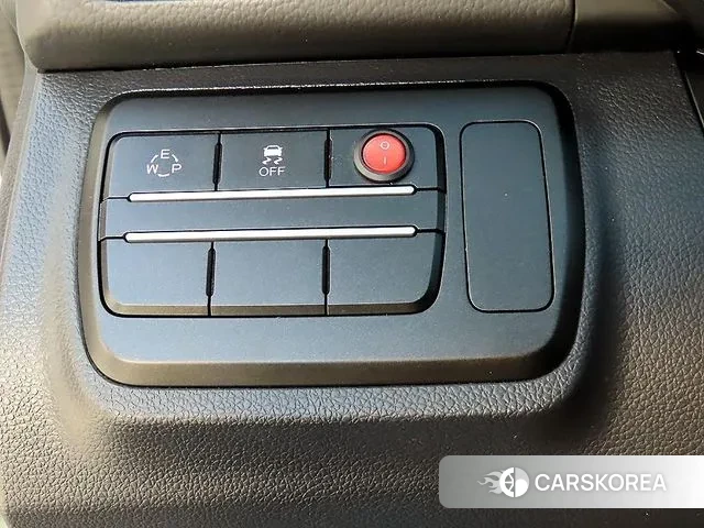 Ssangyong Tivoli Air 2018 Белый из Кореи, фото 3