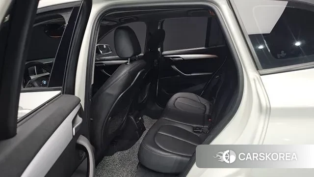 BMW X1 (F48) 2018 Белый из Кореи, фото 3