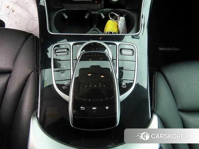 Mercedes-Benz GLC-Class X253 2018 Черный из Кореи, фото 3