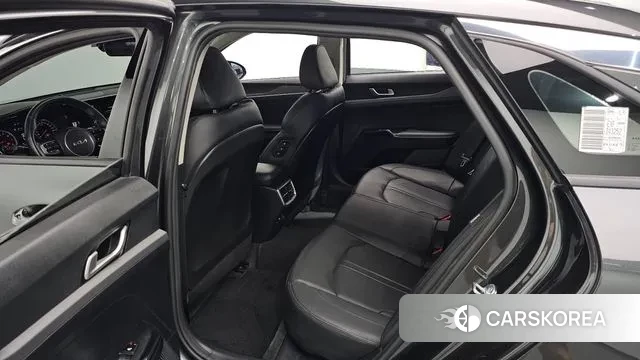 Kia K5 3rd generation 2023 Серый из Кореи, фото 3