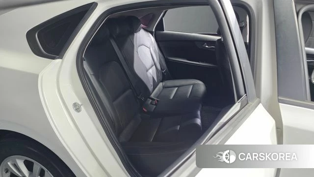 Kia Come New K3 2018 Белый из Кореи, фото 3