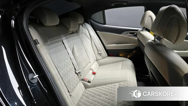 Genesis The New G70 2020 Черный из Кореи, фото 3