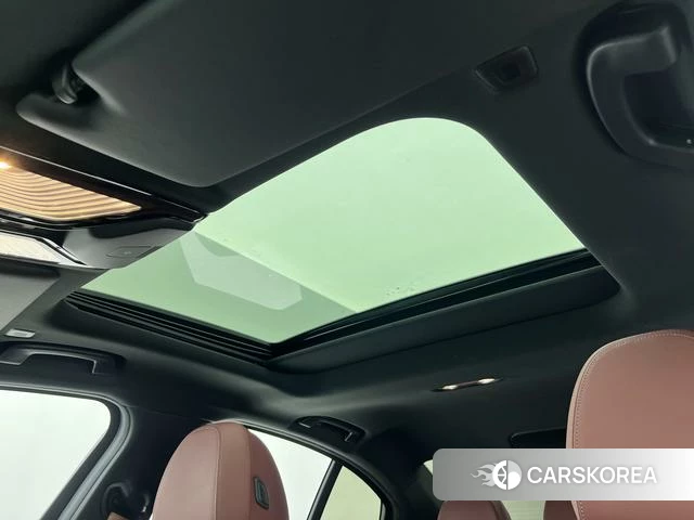 BMW 3 series 2024 Белый из Китая, фото 3