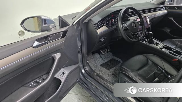 Volkswagen Arteon 2019 Серый из Кореи, фото 3