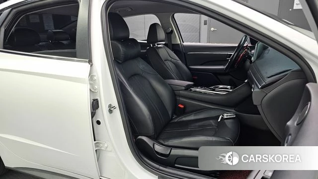 Hyundai Sonata (DN8) 2019 Белый из Кореи, фото 3