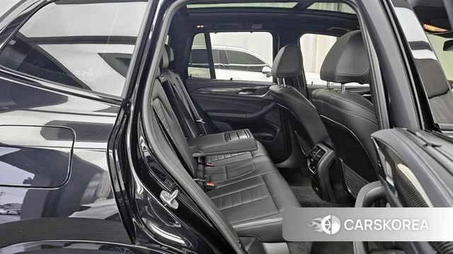 BMW X3 (G01) 2022 Черный из Кореи, фото 3