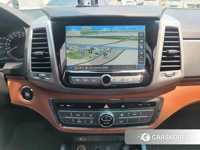Ssangyong Rexton Sports 2019 Белый из Кореи, фото 3