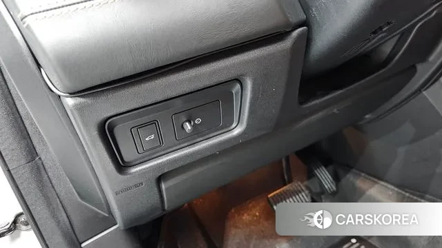 Land Rover Discovery Sports 2019 Белый из Кореи, фото 3