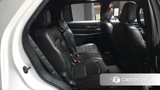 Ford Explorer 2018 Белый из Кореи, фото 3