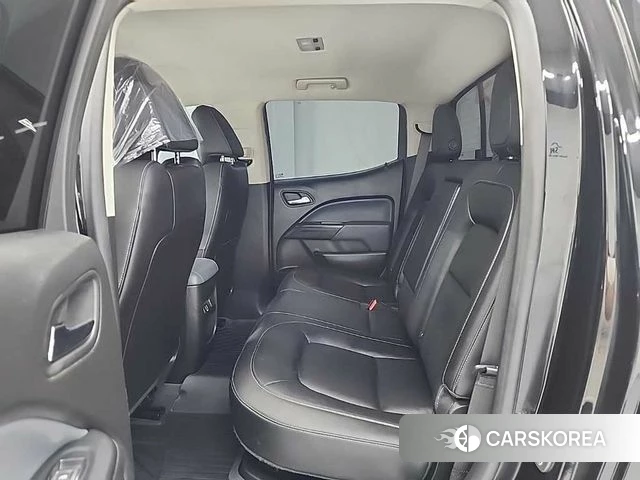 Chevrolet (GM Daewoo) Real New Colorado 2021 Черный из Кореи, фото 3