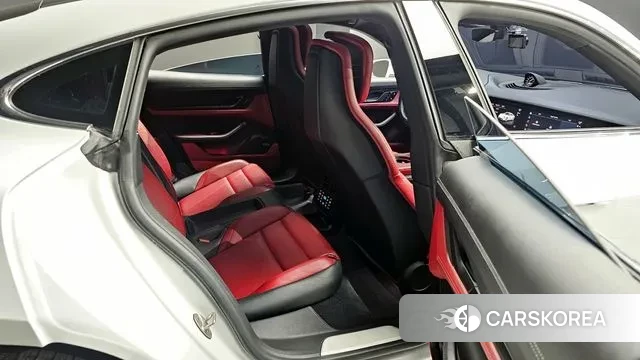 Porsche Taycan 2021 Белый из Кореи, фото 3