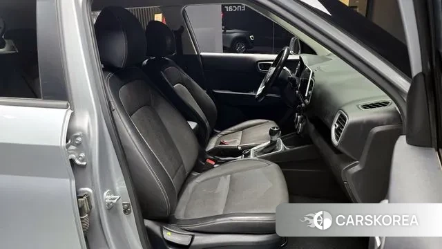 Hyundai Venue 2020 Серебряный из Кореи, фото 3