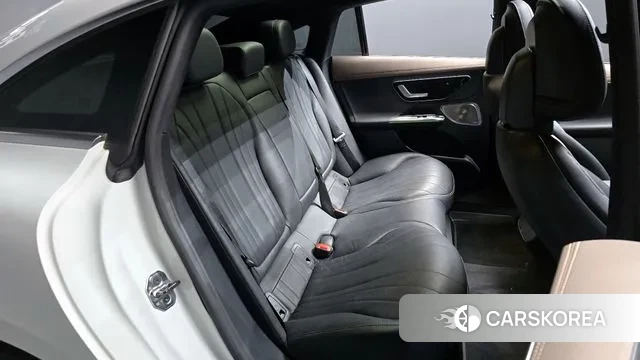 Mercedes-Benz EQE V295 2023 Белый из Кореи, фото 3