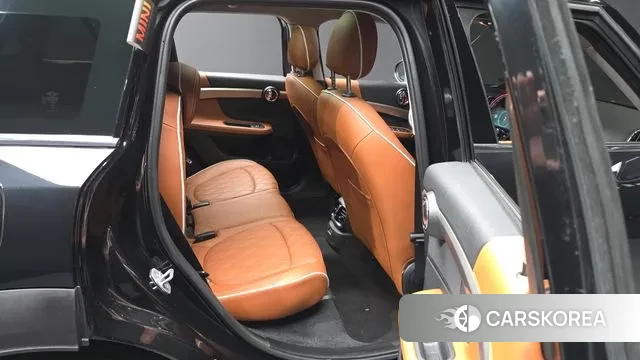 Mini Cooper S Countryman 2024 Черный из Кореи, фото 3